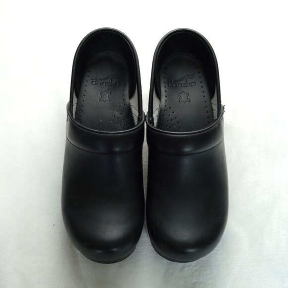 Dansko Professional Black Leather Clogs Size 38 Slip-On Comfort Work Shoes - Picture 2 of 9